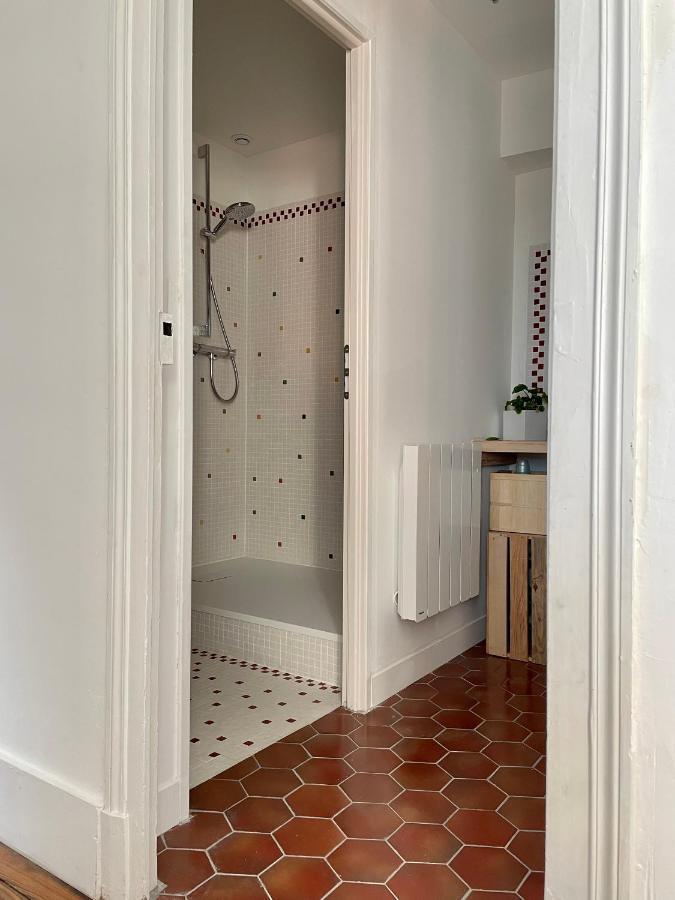 Appartement Au Coeur Du Centre Historique Avallon Luaran gambar